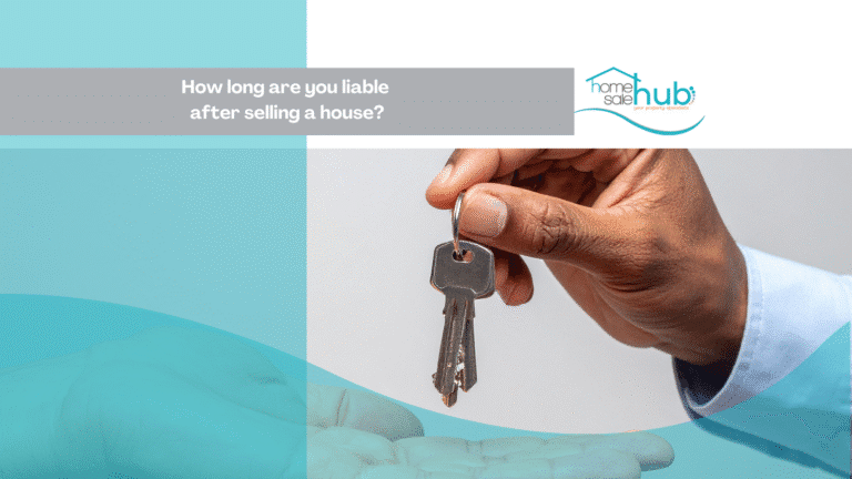 hand with keys